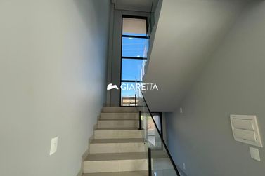 Sobrado &agrave; venda - 130m&sup2; - JARDIM PANCERA