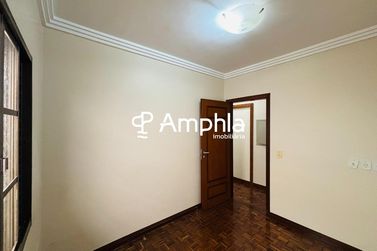 Casa &agrave; venda - 285m&sup2; - Recanto Tropical
