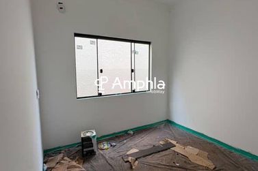 Casa &agrave; venda - 90m&sup2; - Primavera