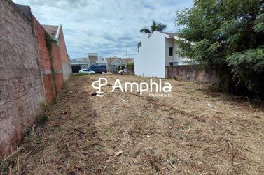 Terreno &agrave; venda - 360m&sup2; - Andorinha