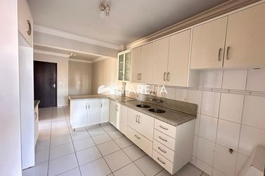 Apartamento &agrave; venda - 183m&sup2; - CENTRO