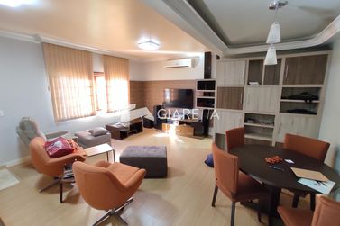 Sobrado &agrave; venda - 246m&sup2; - CENTRO