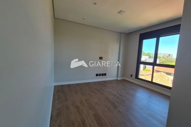 Apartamento &agrave; venda - 175m&sup2; - CENTRO