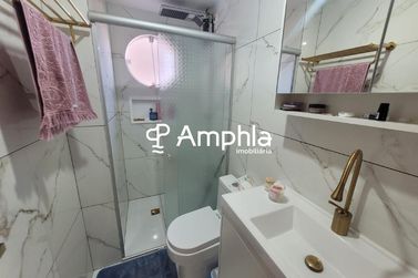 Apartamento &agrave; venda - 60m&sup2; - Centro