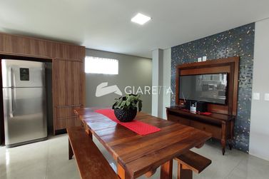 Sobrado &agrave; venda - 225m&sup2; - CENTRO