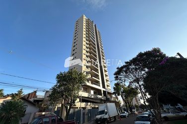 Apartamento &agrave; venda - 111m&sup2; - CENTRO