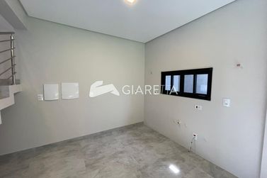 Sobrado &agrave; venda - 113m&sup2; - VILA INDUSTRIAL