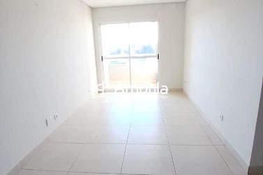 Apartamento &agrave; venda - 66m&sup2; - Coqueiral