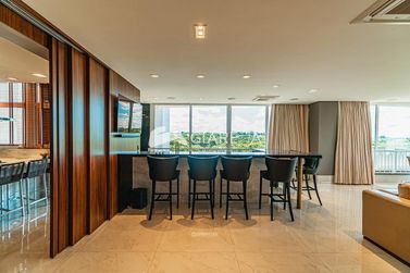 Apartamento &agrave; venda - 464m&sup2; - CENTRO