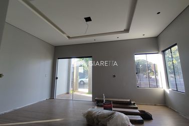 Casa &agrave; venda - 206m&sup2; - JARDIM GISELA