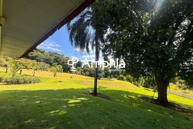 Ch&aacute;cara &agrave; venda - 170m&sup2; - LINHA CERAMICA PRATA