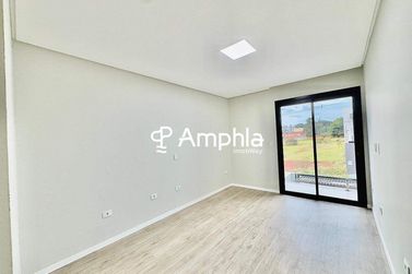 Sobrado &agrave; venda - 217m&sup2; - Recanto Tropical