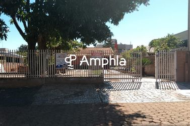 Casa &agrave; venda - 213m&sup2; - Vila Industrial