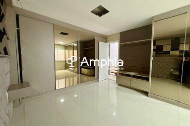 Sobrado &agrave; venda - 170m&sup2; - Pioneiros Catarinenses
