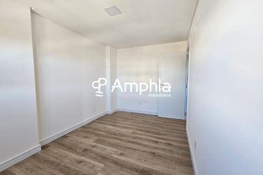 Apartamento &agrave; venda - 130m&sup2; - Centro