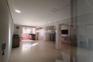 Apartamento para alugar - 85m&sup2; - CENTRO