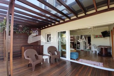 Sobrado &agrave; venda - 209m&sup2; - JARDIM PANCERA