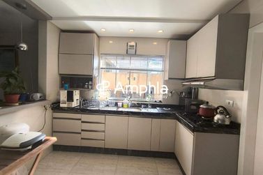Sobrado &agrave; venda - 216m&sup2; - Parque Verde