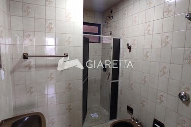 Apartamento para alugar - 122m&sup2; - CENTRO
