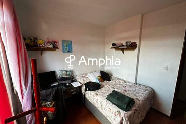Apartamento &agrave; venda - 74m&sup2; - Centro