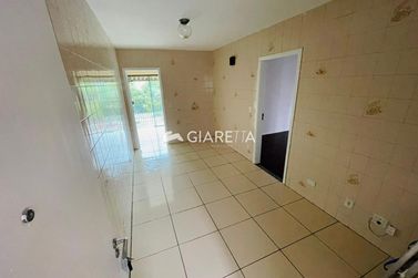 Apartamento para alugar - 50m&sup2; - CENTRO