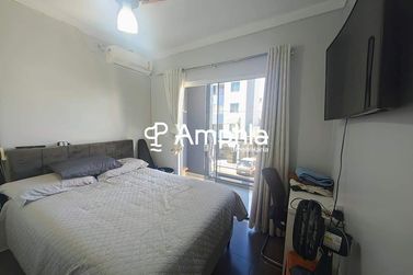 Sobrado &agrave; venda - 100m&sup2; - Santa Cruz