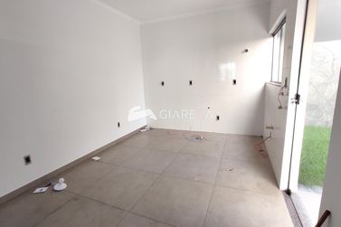 Sobrado &agrave; venda - 102m&sup2; - JARDIM S&Atilde;O FRANCISCO