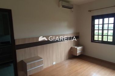 Casa para alugar - 180m&sup2; - JARDIM PANCERA