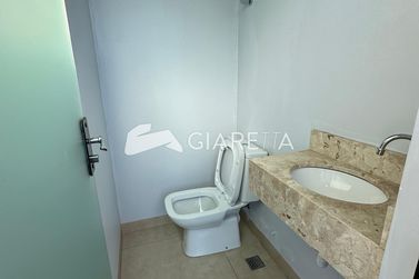 Sobrado para alugar - 115m&sup2; - JARDIM PARIZOTTO