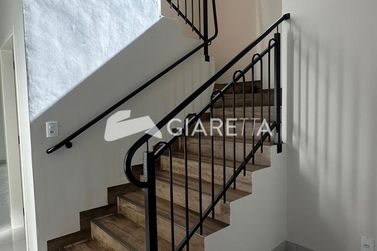 Sobrado &agrave; venda - 152m&sup2; - JARDIM GISELA