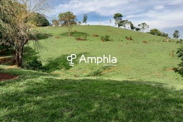 Ch&aacute;cara &agrave; venda - 121000m&sup2; - &Aacute;rea Rural