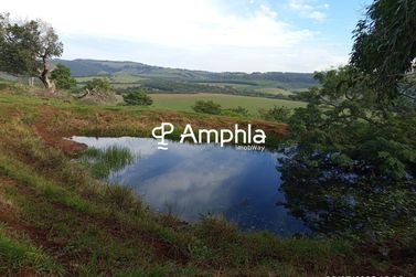Ch&aacute;cara &agrave; venda - 121000m&sup2; - &Aacute;rea Rural
