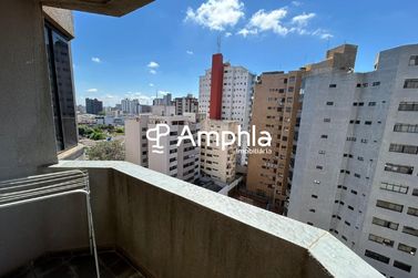 Apartamento &agrave; venda - 57m&sup2; - Centro