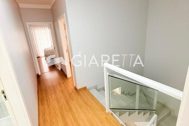 Sobrado &agrave; venda - 165m&sup2; - JARDIM GISELA