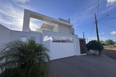 Sobrado &agrave; venda - 275m&sup2; - VILA INDUSTRIAL