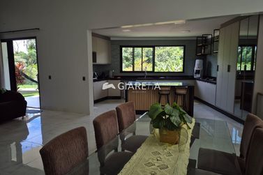 Casa &agrave; venda - 330m&sup2; - VILA INDUSTRIAL