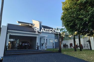 Casa &agrave; venda - 220m&sup2; - Industrial Leste