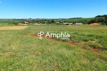 Ch&aacute;cara &agrave; venda - 24000m&sup2; - Zona Rural