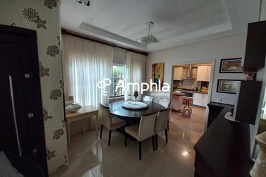 Casa &agrave; venda - 210m&sup2; - Jardim Gisela