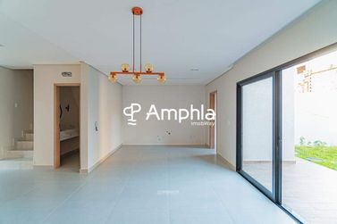 Sobrado &agrave; venda - 161m&sup2; - Recanto Tropical
