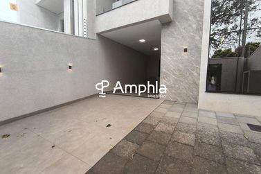 Sobrado &agrave; venda - 306m&sup2; - Maria Luiza