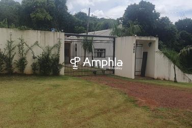 Ch&aacute;cara &agrave; venda - 3050m&sup2; - Jardim Pancera