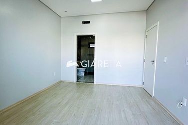 Sobrado &agrave; venda - 110m&sup2; - JARDIM PANCERA