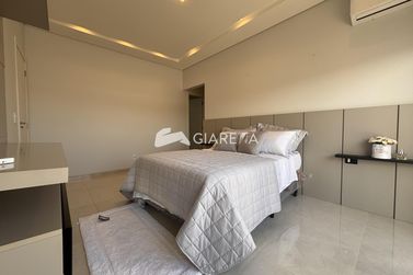 Sobrado &agrave; venda - 275m&sup2; - VILA INDUSTRIAL