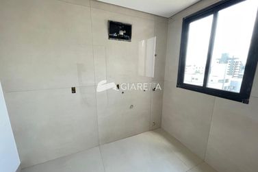Apartamento para alugar - 111m&sup2; - CENTRO