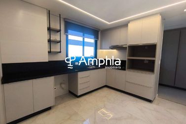 Apartamento &agrave; venda - 150m&sup2; - Centro