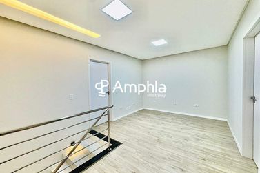 Sobrado &agrave; venda - 217m&sup2; - Recanto Tropical