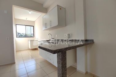 Apartamento &agrave; venda - 60m&sup2; - CENTRO