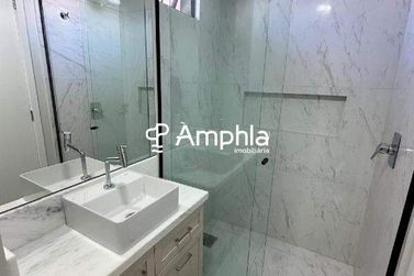 Apartamento &agrave; venda - 113m&sup2; - Centro