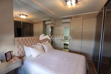 Apartamento &agrave; venda - 147m&sup2; - CENTRO